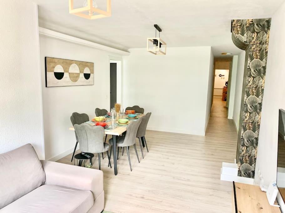 Gascona Centro Con Parking Apartment Oviedo Bagian luar foto